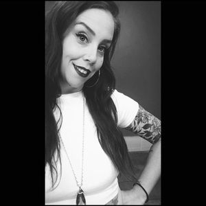 Meet your Posher, Melissa